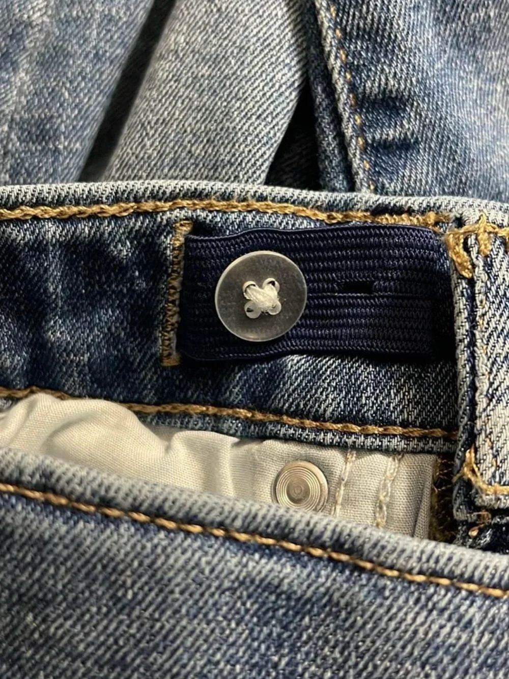 Old Navy slim straight
